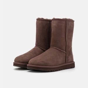 UGG Classic Short